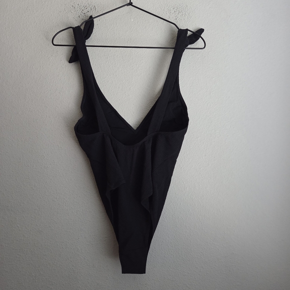 Sezane x Yse Brume Swimsuit in Black size 40 NWT - Picture 8 of 11